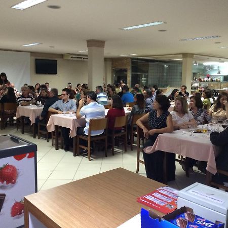 Hotel E Churrascaria Los Pagos Linhares Exterior foto